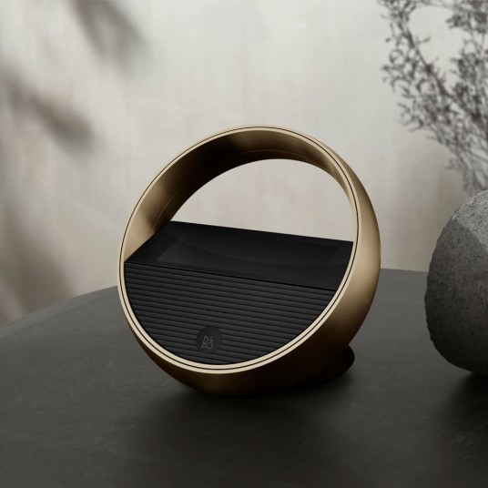 Pilot Bang Olufsen Beoremote Halo